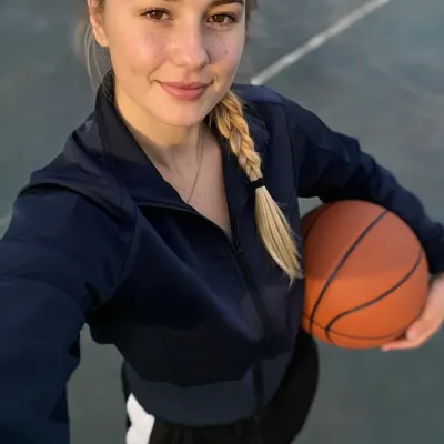 Клубничка